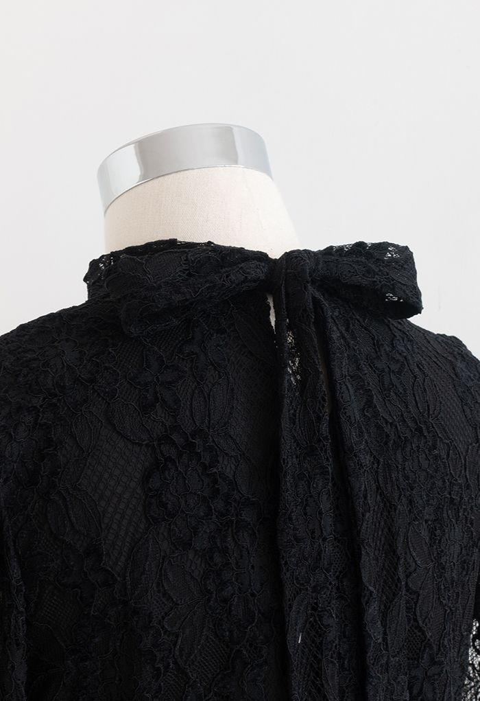 Floral Lace Puff Shoulder Bowknot Top in Black