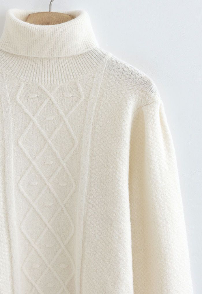 Diamond and Dots Turtleneck Sweater in White