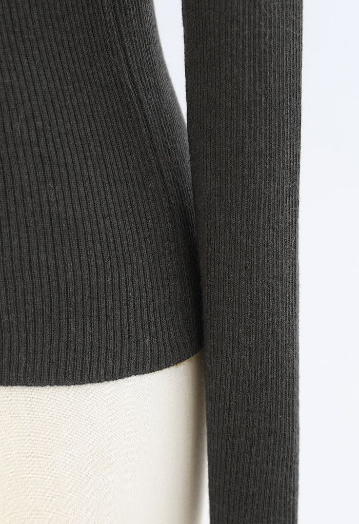 Turtleneck Ribbed Fitted Knit Top in Smoke