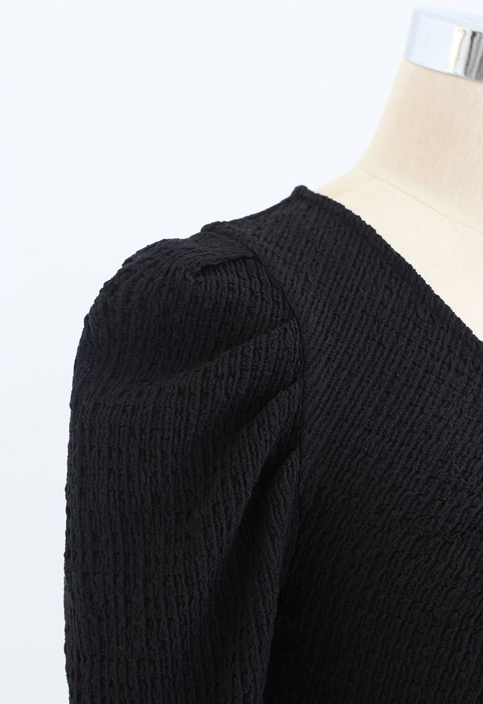 Knot Puff Sleeves Elastic Crop Top in Black