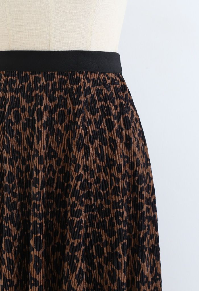 Leopard Print Corduroy Velvet Skirt in Brown