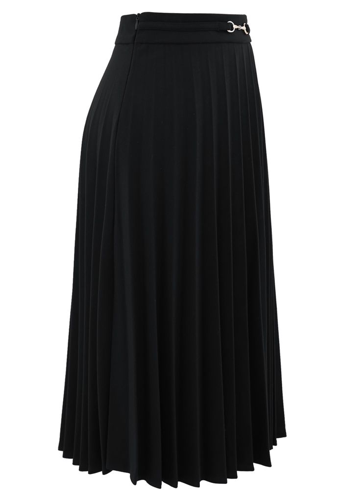 Horsebit Trims Wool-Blend Pleated Midi Skirt in Black