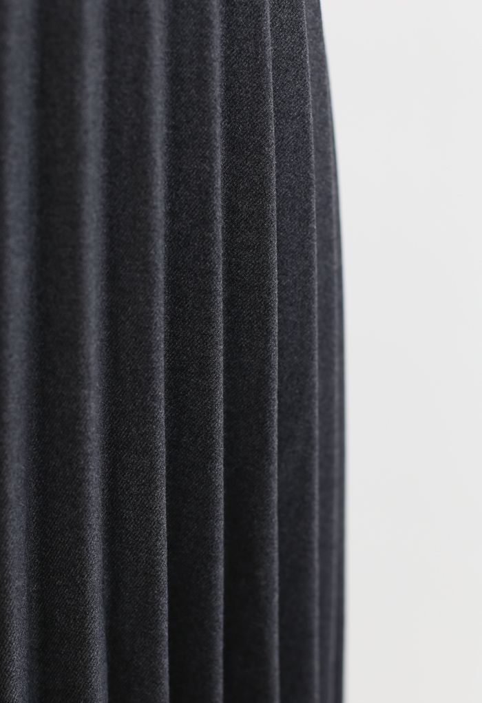 Horsebit Trims Wool-Blend Pleated Midi Skirt in Grey