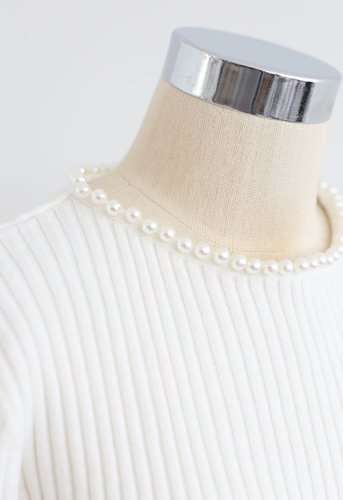 Pearl Neck Ribbed Hi-Lo Knit Sweater in White