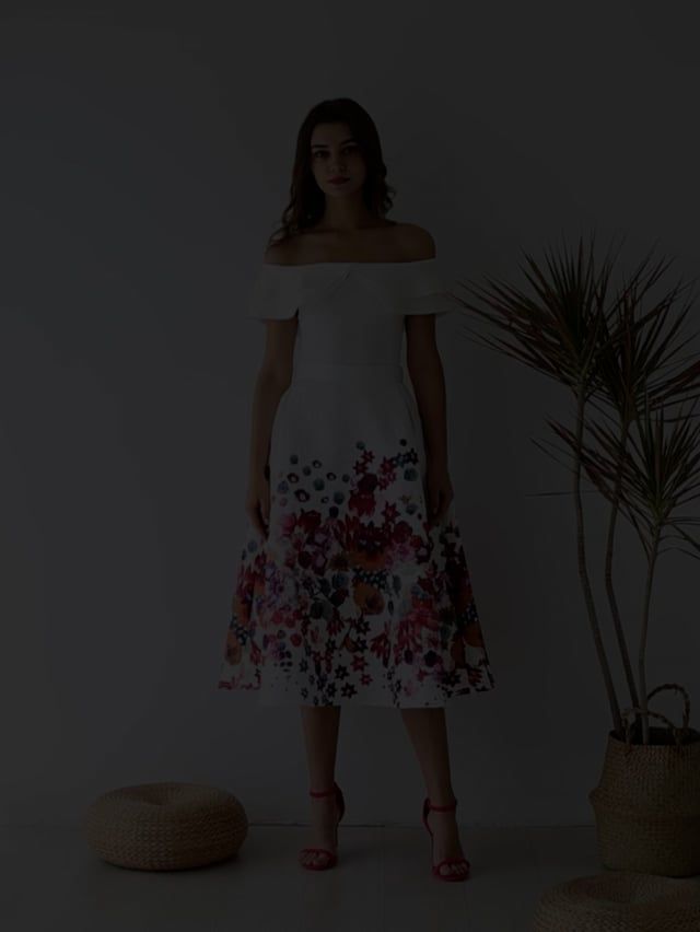 Pinky Floral Print Embossed Midi Skirt