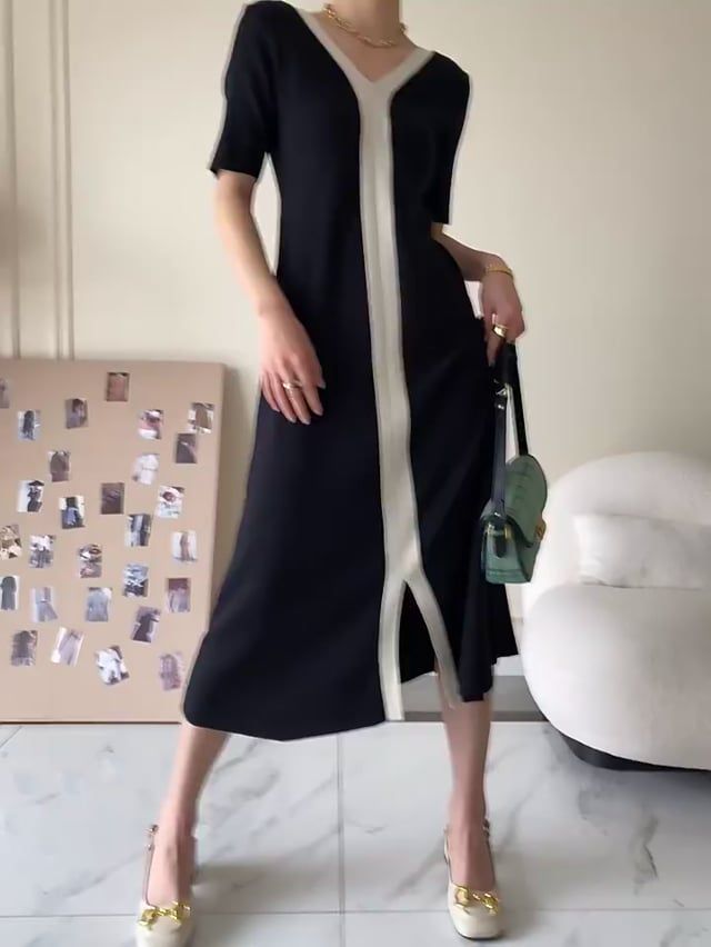 V-Neck Contrast Line Knit Midi Dress