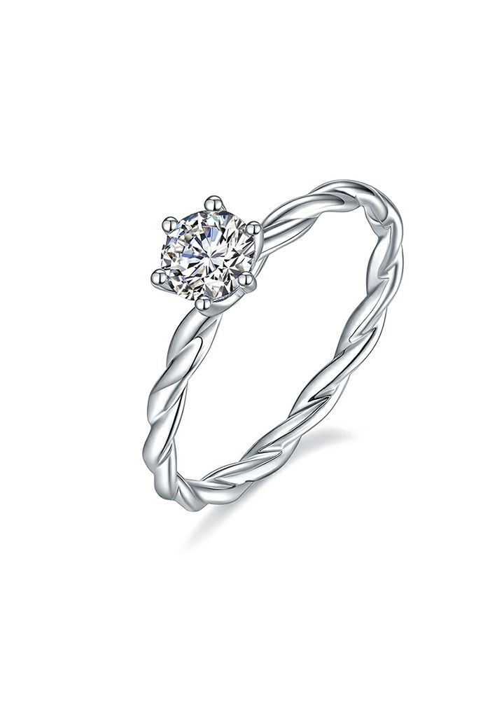Twisted Shape Moissanite Diamond Ring