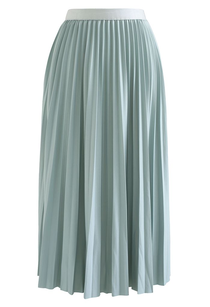Simplicity Pleated Midi Skirt in Light Blue