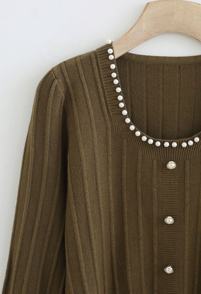 Pearly Neck Button Trim Knit Top in Moss Green