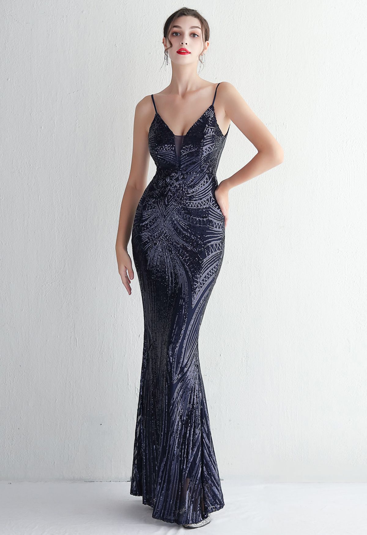 Glimmer Sequin Mermaid Cami Gown in Navy