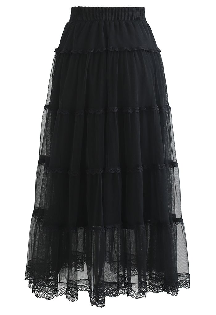 Scalloped Lace Double-Layered Mesh Tulle Skirt in Black