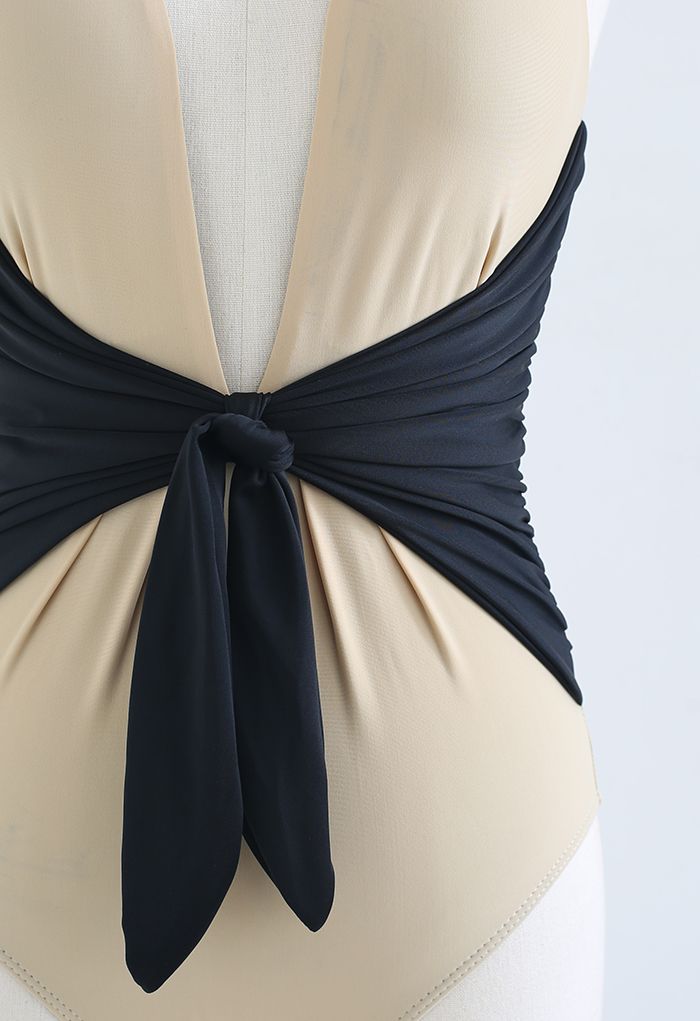 Two-Tone Self-Tie Bowknot Halter Swimsuit in Camel