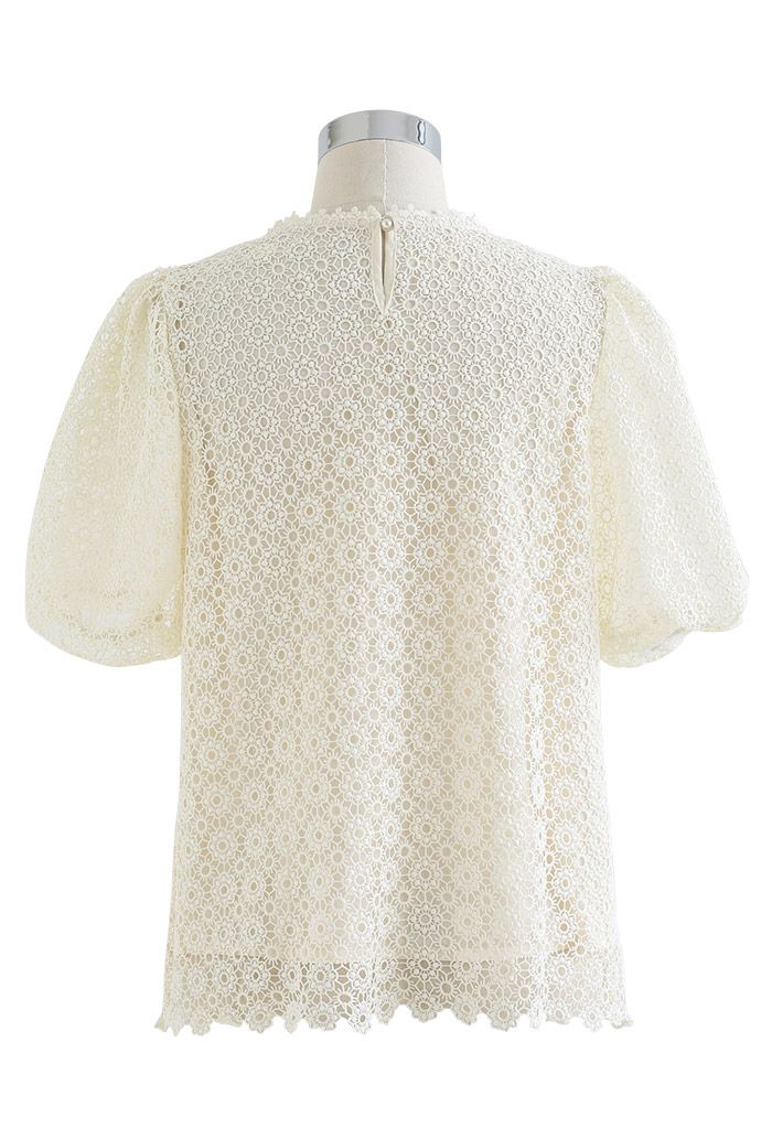 Daisy Crochet Short-Sleeve Crop Top in Cream - Retro, Indie and Unique ...