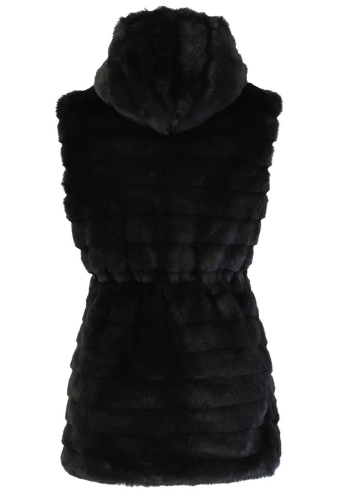 Chicwish Faux Fur Hooded Quilt Vest in Black