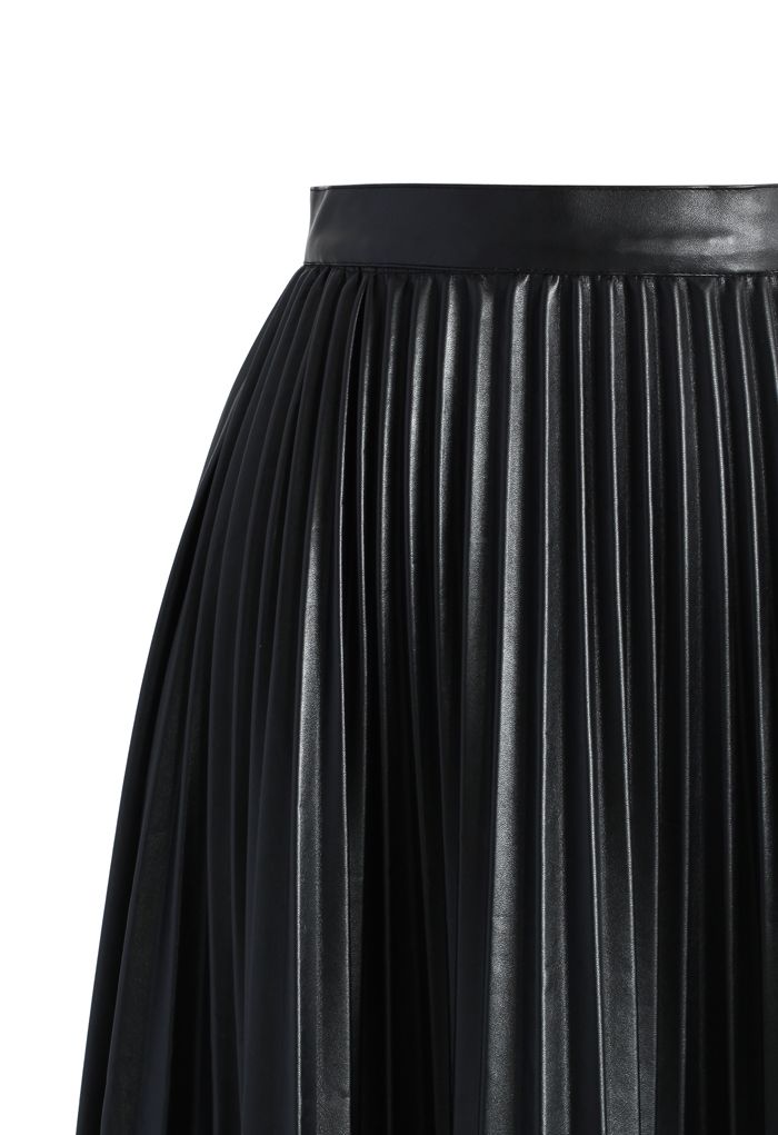 Pleated Faux Leather Midi Skirt in Black