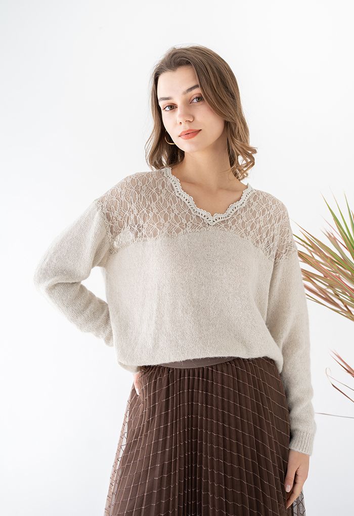 Soft Lace Spliced Knit Top in Sand