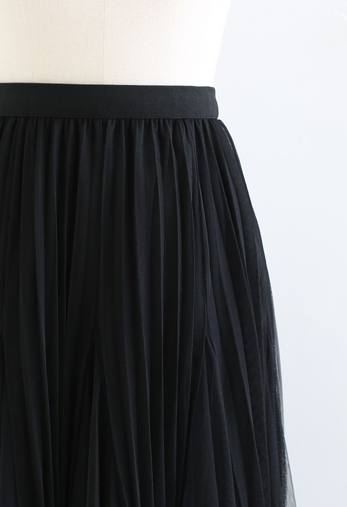 Pleated Panelled Mesh Tulle Maxi Skirt in Black - Retro, Indie and ...