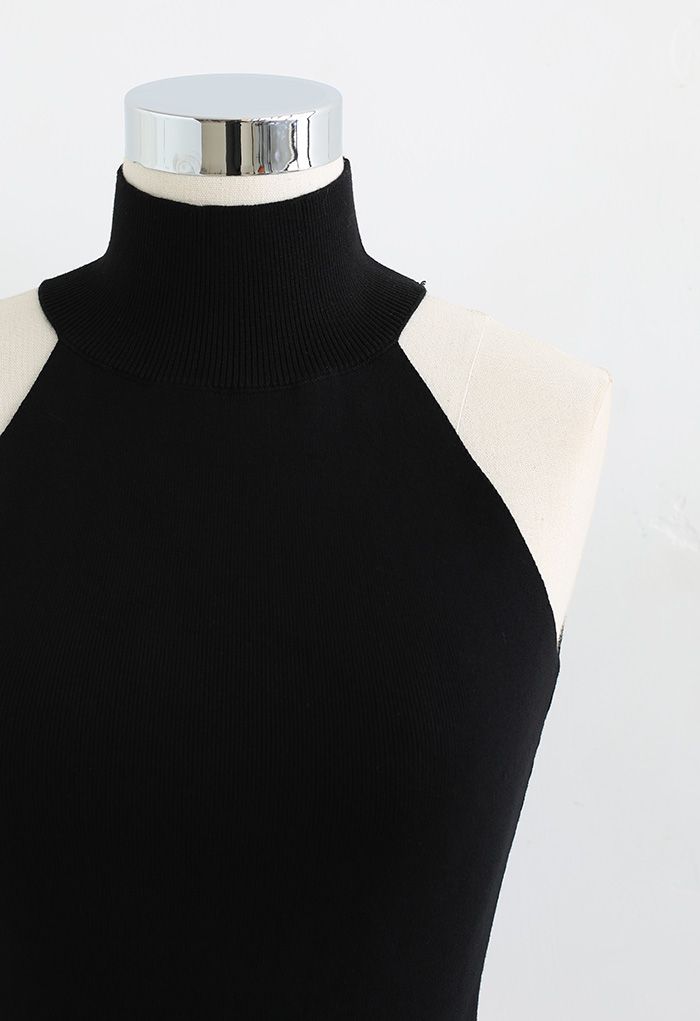 Halter Mock Neck Fitted Knit Tank Top in Black