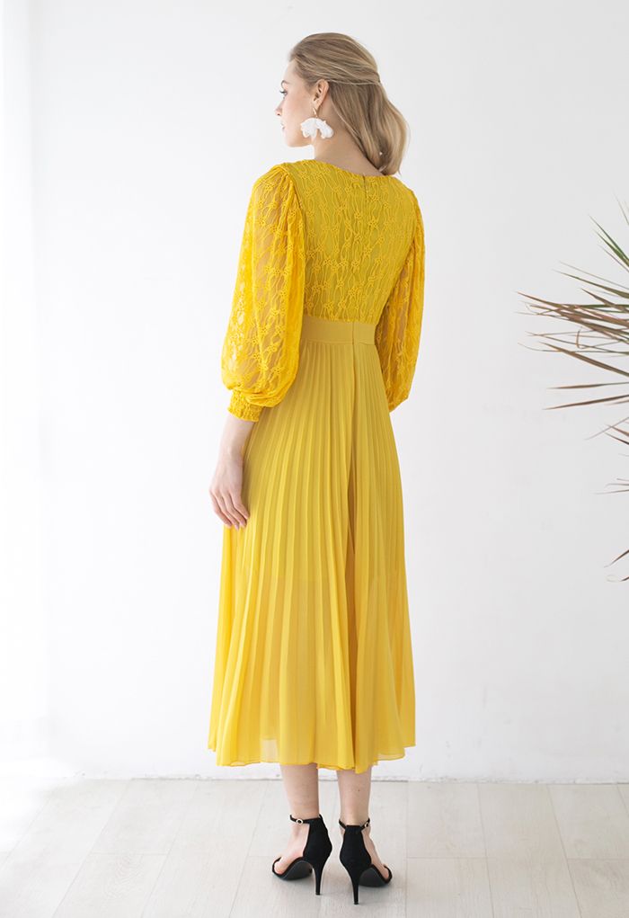 V-Neck Lace Spliced Pleated Maxi Dress in Mustard