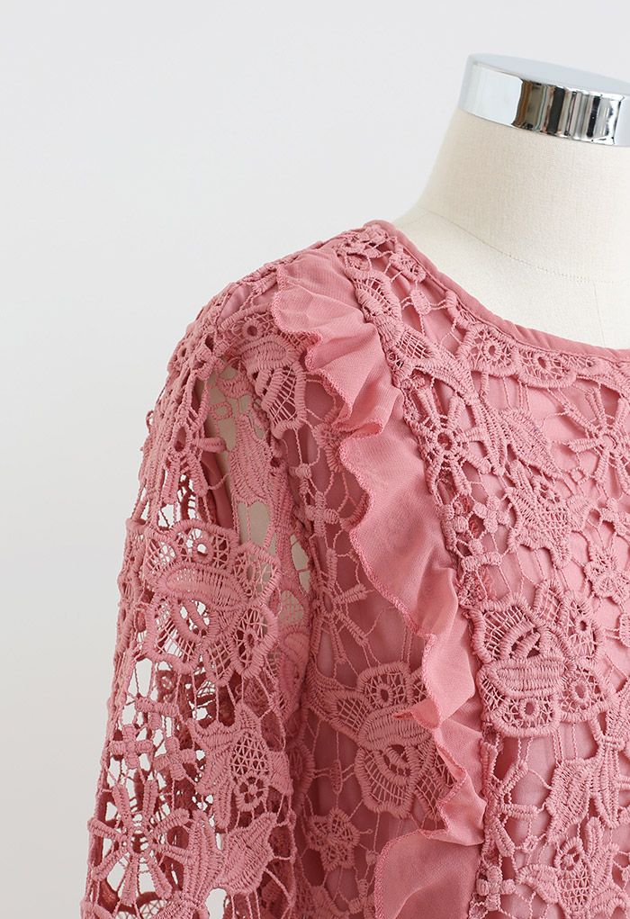 Floral Crochet Chiffon Spliced Pleated Midi Dress in Pink