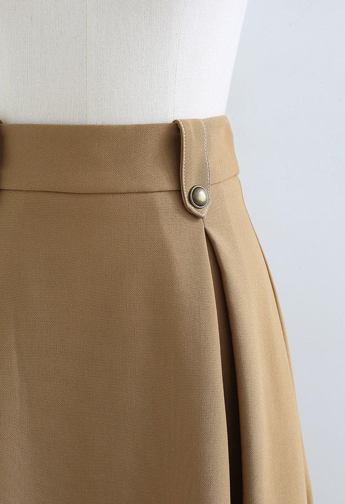 Button Trim Stitches Pleated Flare Midi Skirt in Khaki