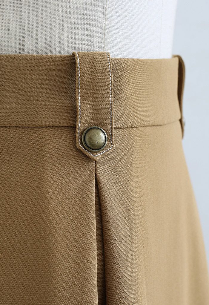 Button Trim Stitches Pleated Flare Midi Skirt in Khaki