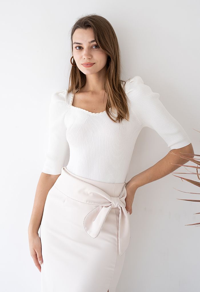 Pearly Neckline Elbow Sleeve Knit Top in White