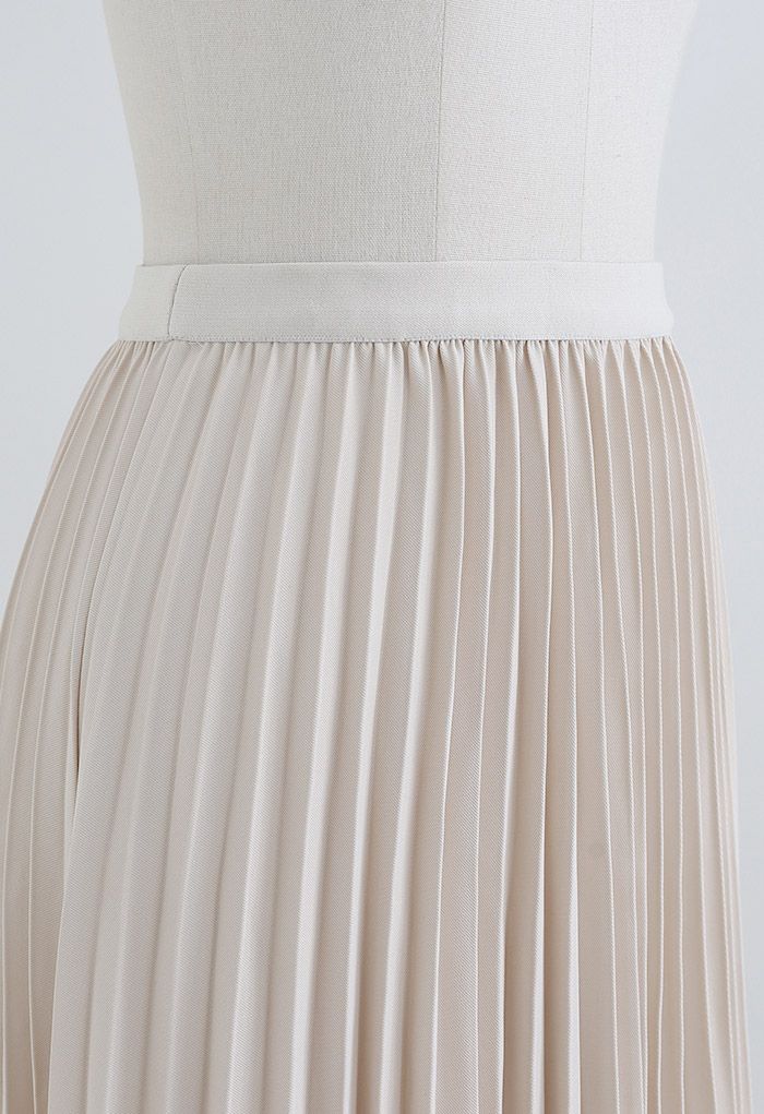 Scattered Gems Pleated Midi Skirt in Ivory