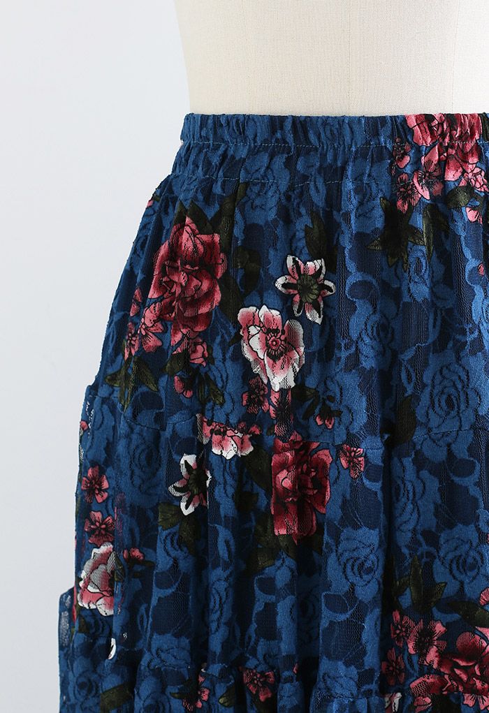 Glorious Peony Soft Lace Skirt in Navy