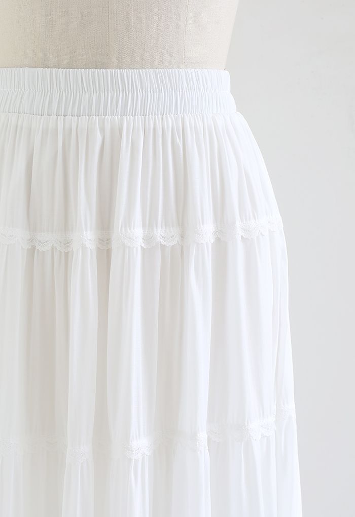 Scalloped Lace Pleated Frilling Midi Skirt in White