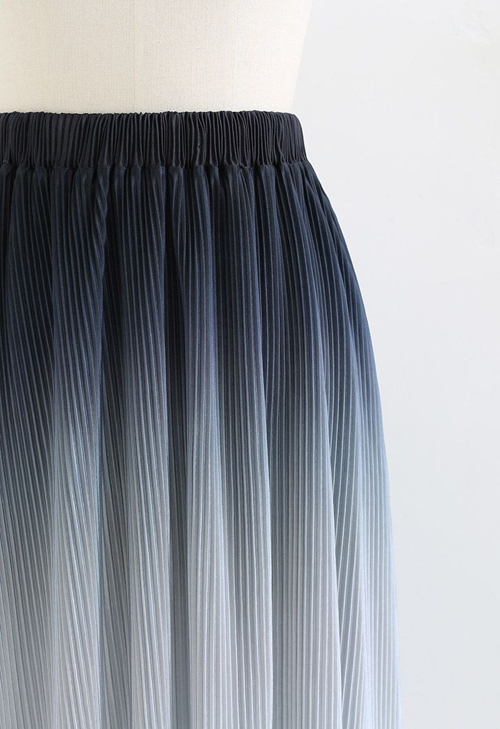 Charming Gradient Pleated Maxi Skirt - Retro, Indie and Unique Fashion