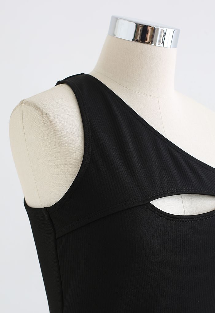 One-Shoulder Solid Black Swimsuit