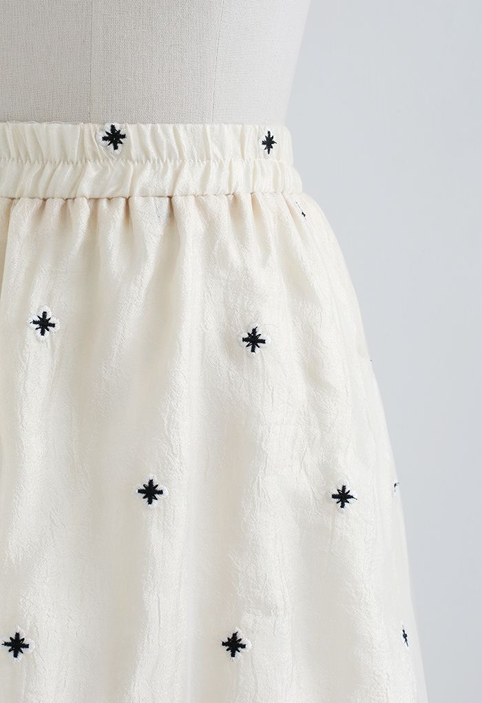 Embroidered Daisy Mesh Overlay Skirt in Cream