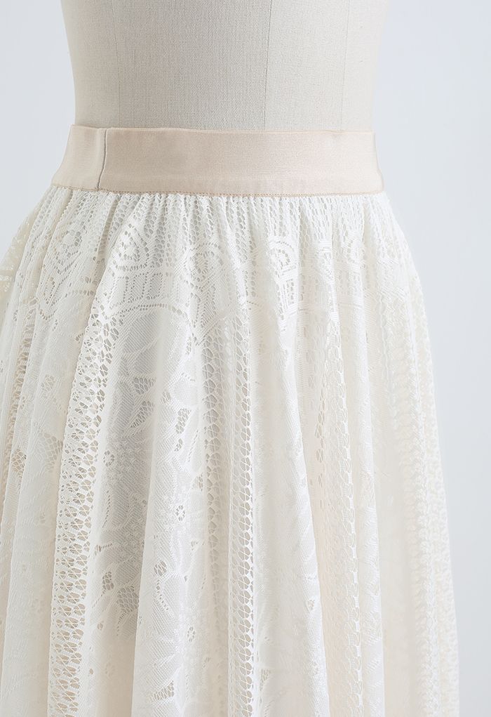 Honeycomb Eyelet Floral Lace Midi Skirt in Cream