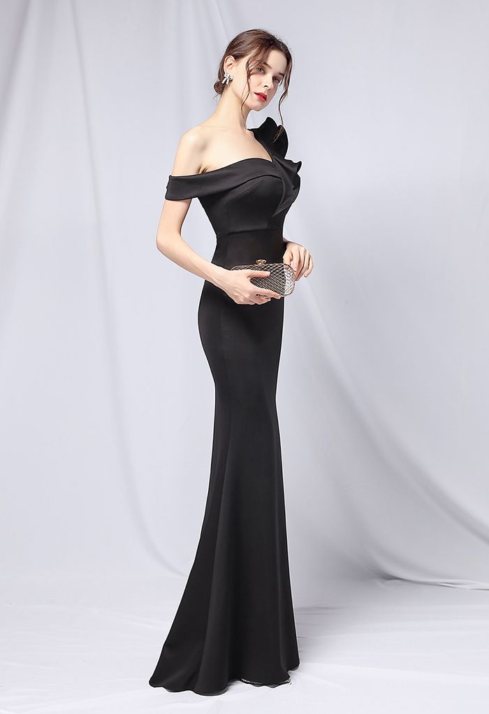 Ruffle One-Shoulder Mermaid Satin Gown in Black