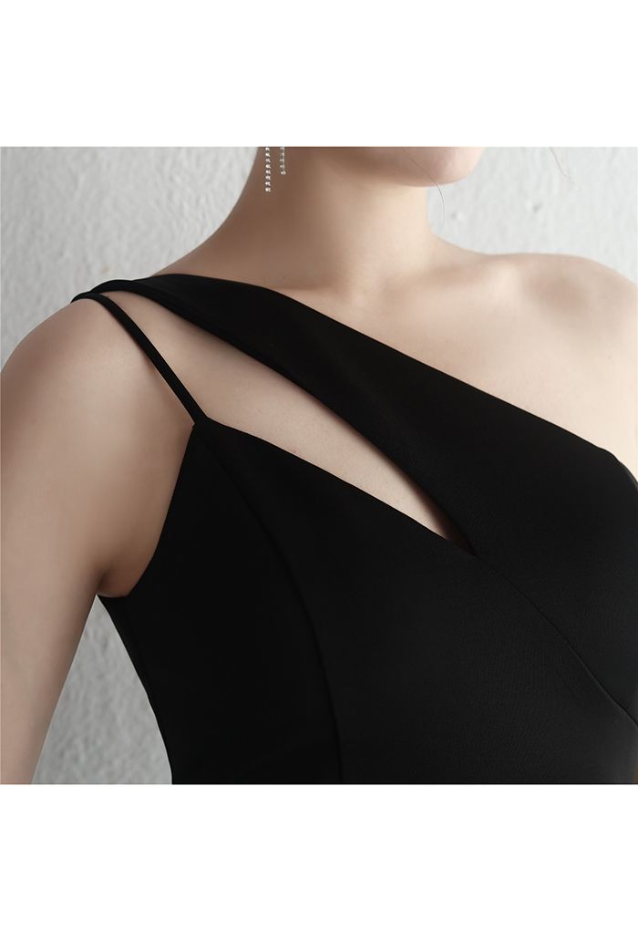Cutout One-Shoulder Split Gown in Black