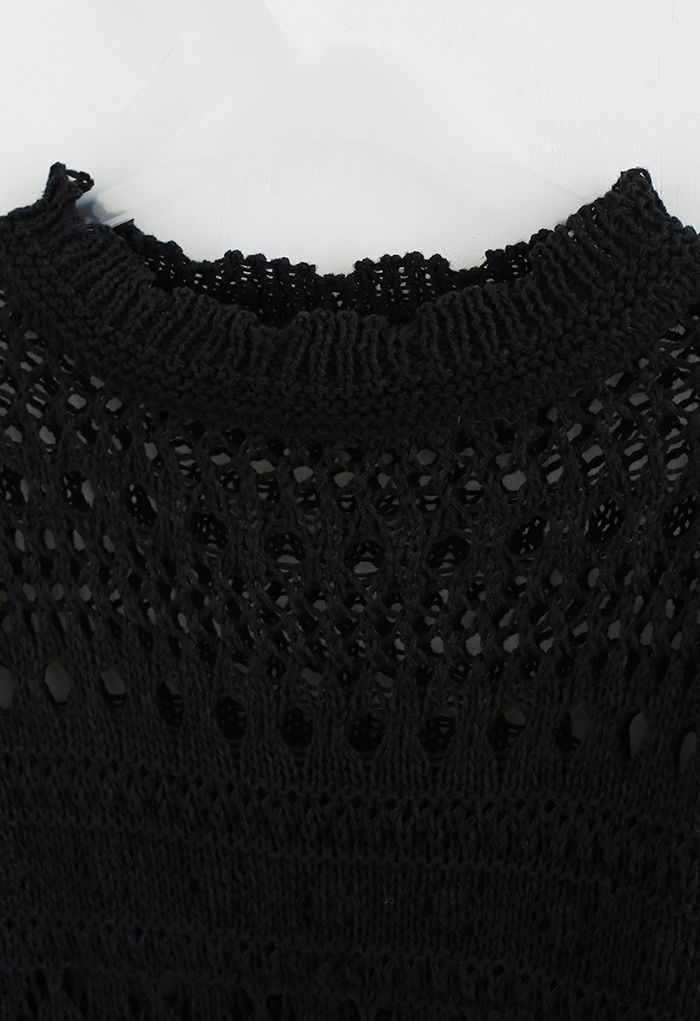 Puff Sleeves Hollow Out Crop Top in Black