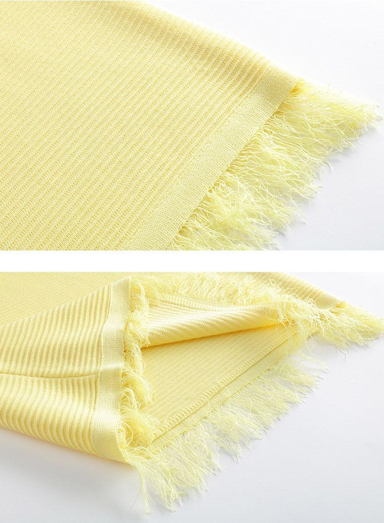 Fringed Edge Textured Knit Sleeveless Top