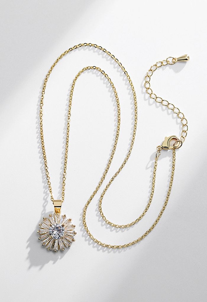 Glittering Zircon Floral Clavicle Necklace