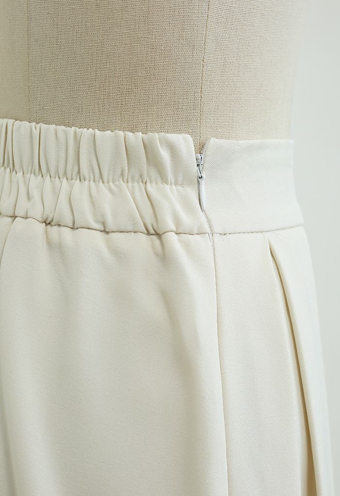 Pastel Candy Front Pleated Midi Skirt in Ivory