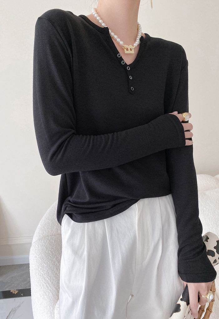 Buttoned V-Neck Long Sleeve Knit Top in Black