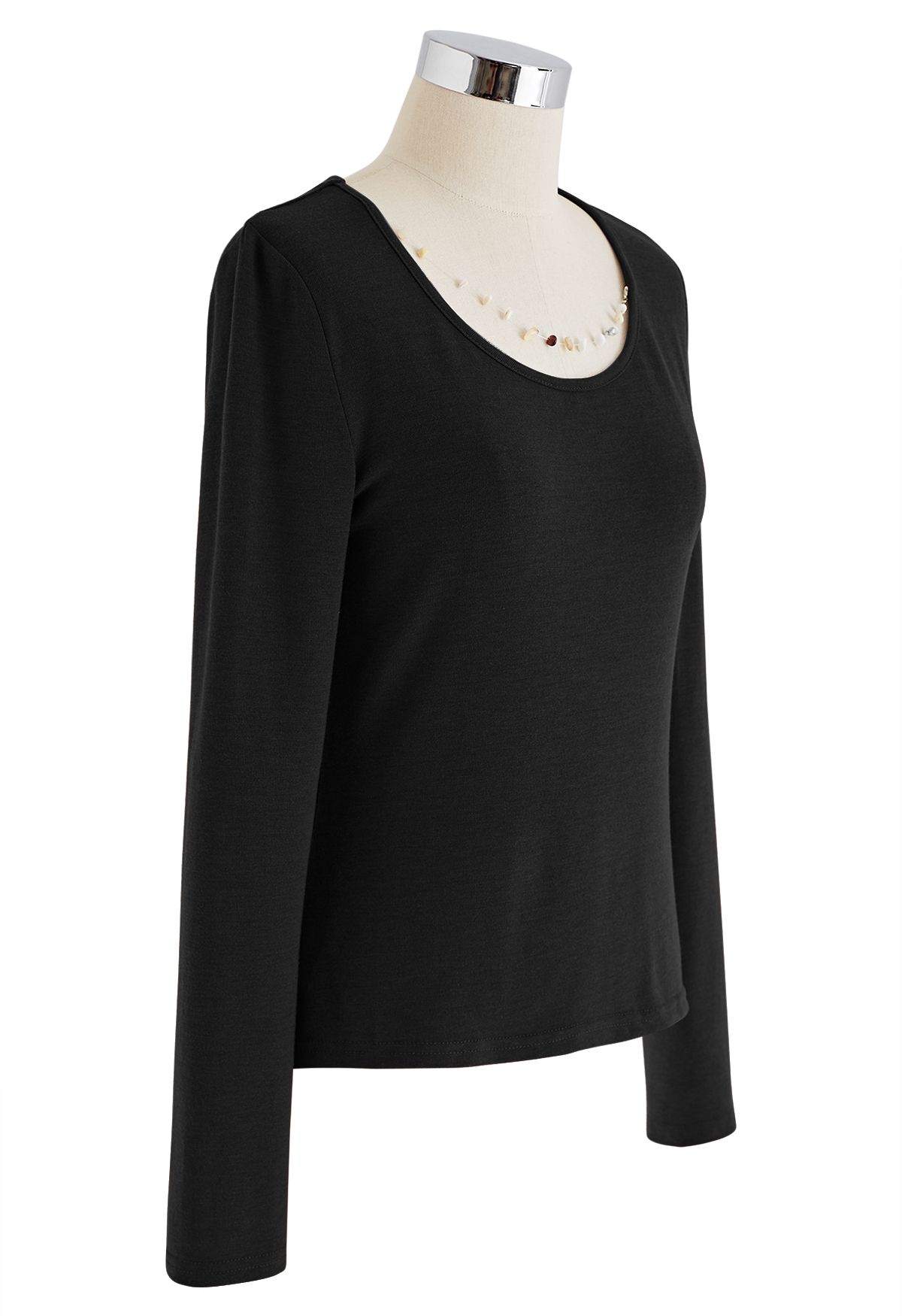 Pebble Necklace Long Sleeve Top in Black