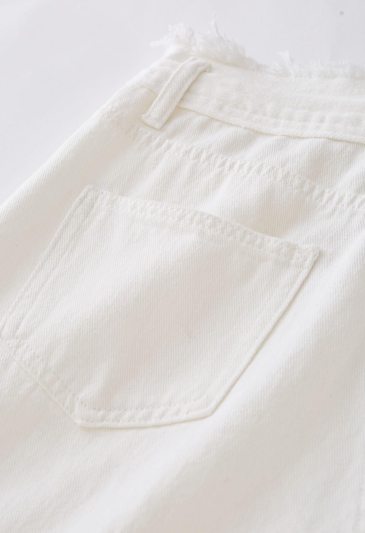 Drawstring Frayed Waist White Jeans