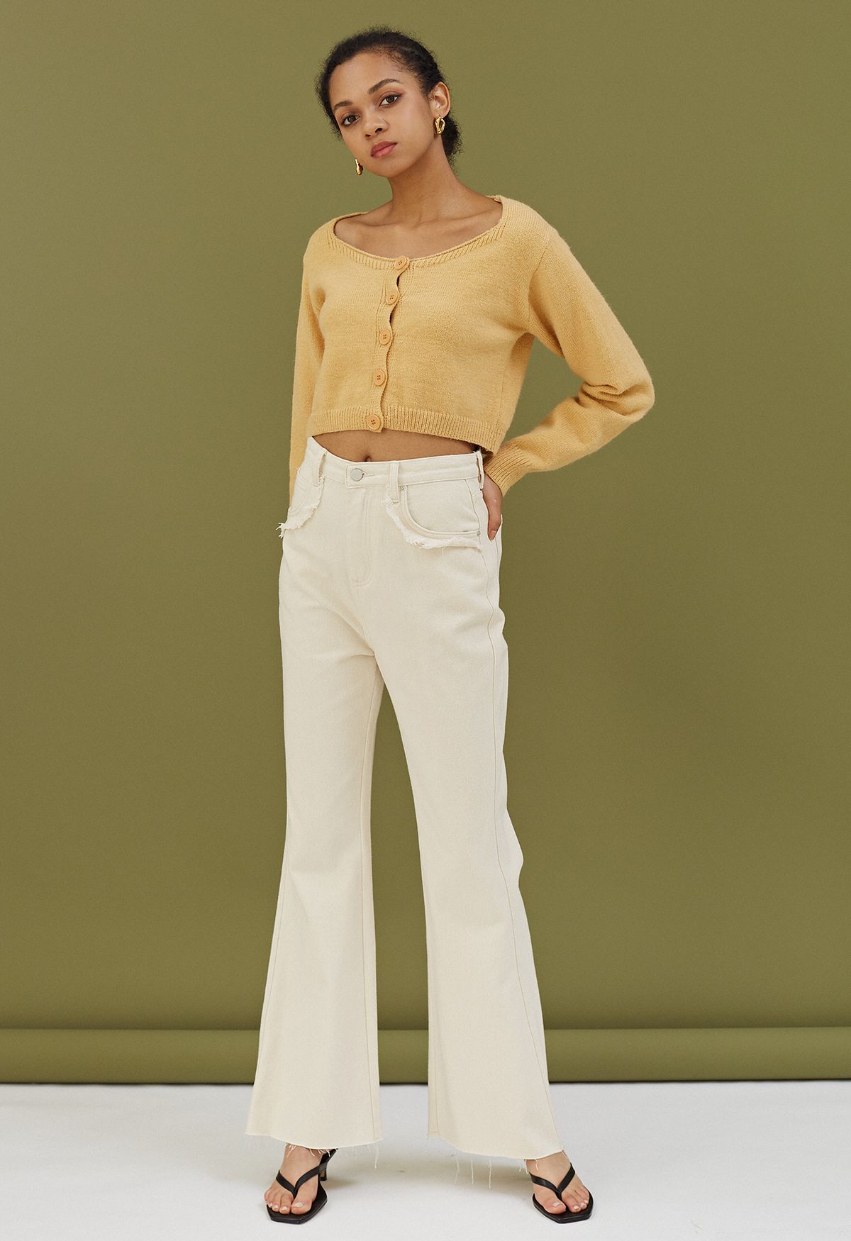 Buttoned Front Rib Crop Cardigan in Apricot