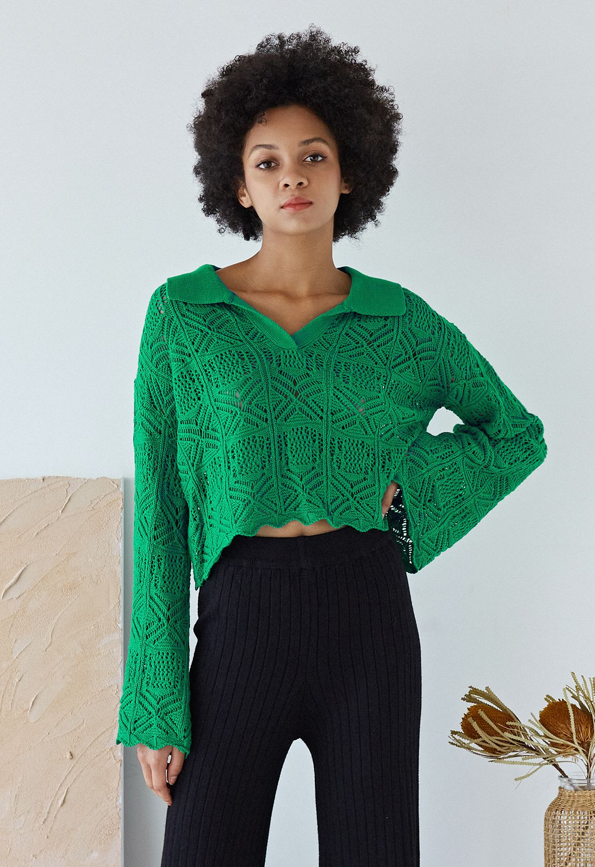 Hollow Out Flare Sleeve Crop Knit Top in Green