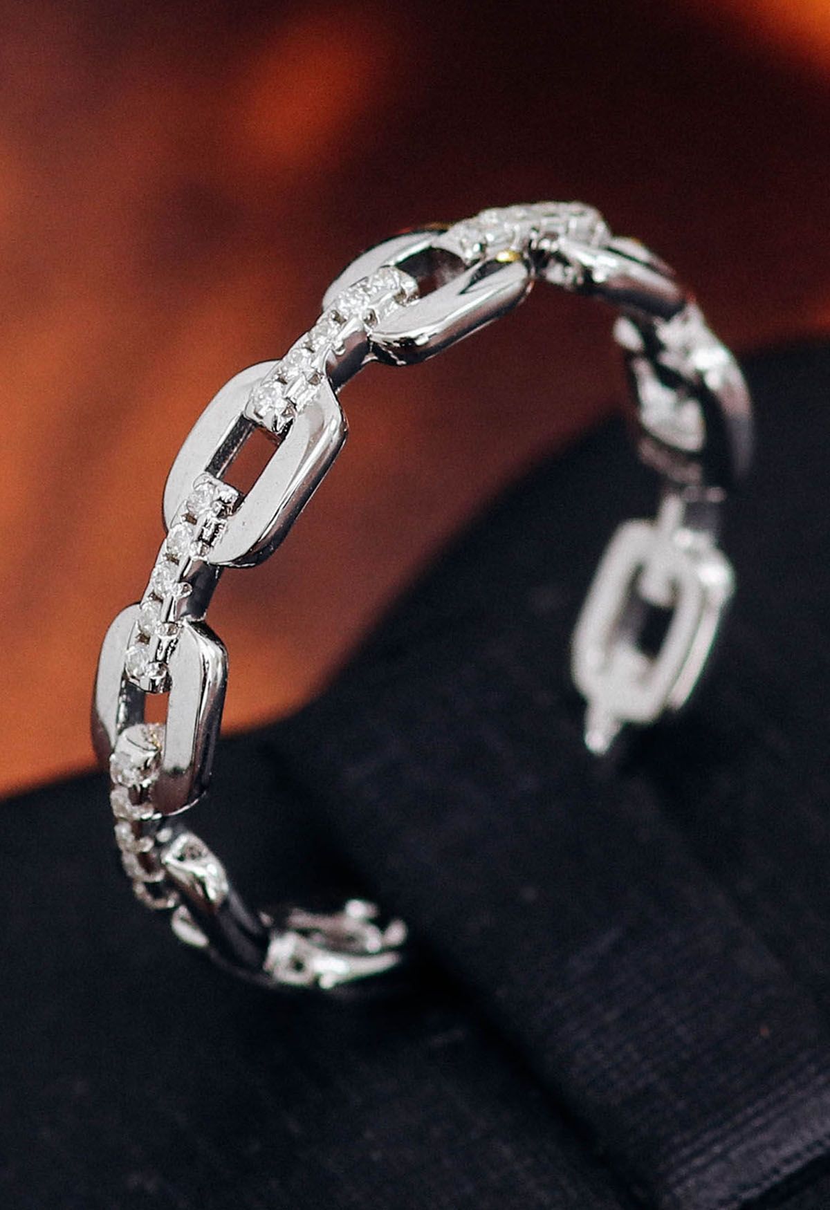 Connected Chain Moissanite Diamond Ring