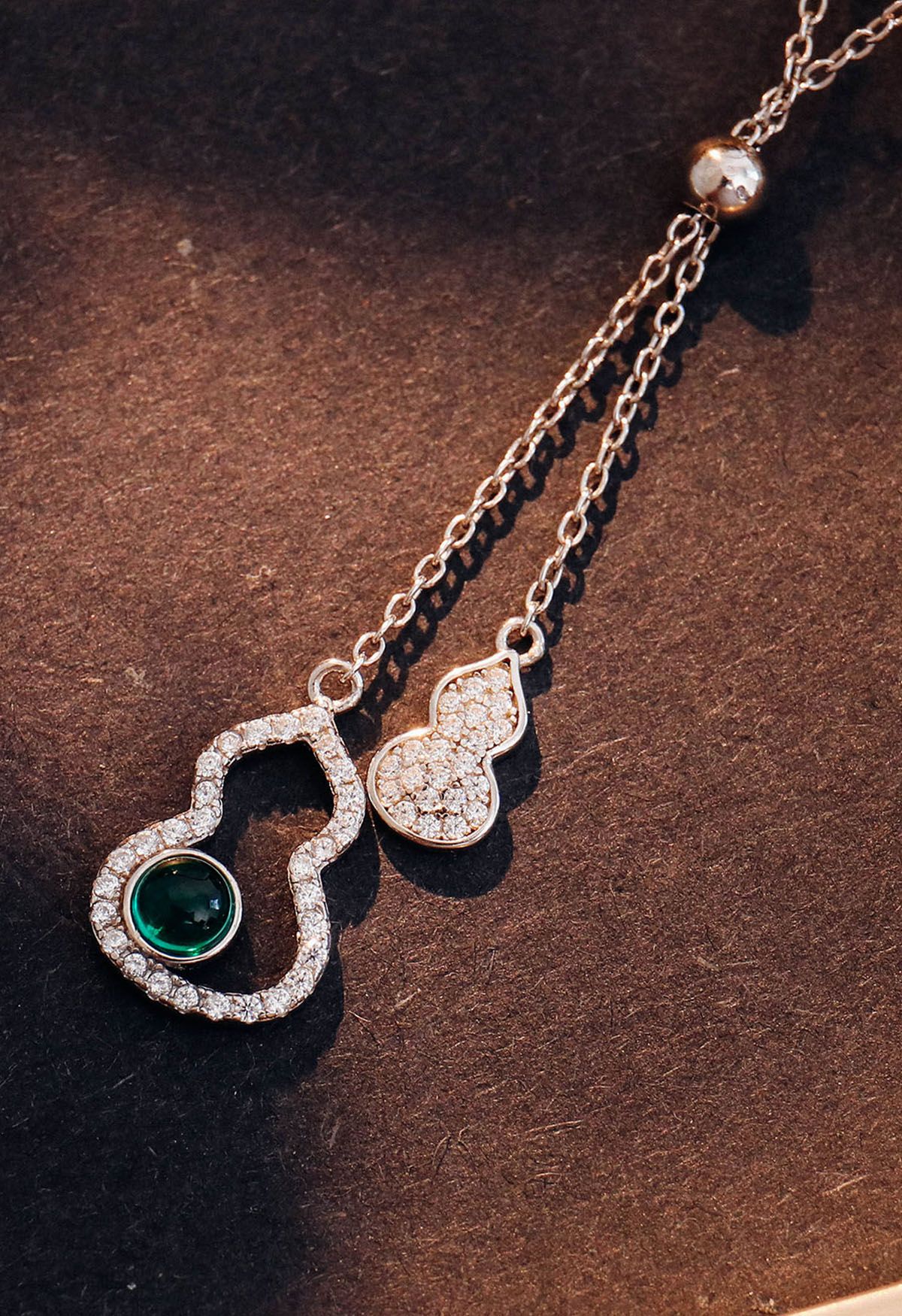 Calabash Shape Emerald Gem Necklace - Retro, Indie and Unique Fashion