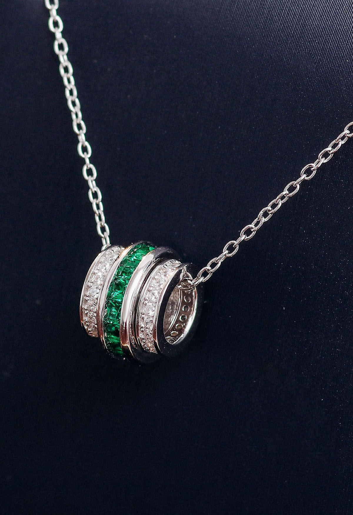 Hollow Round Emerald Gem Necklace