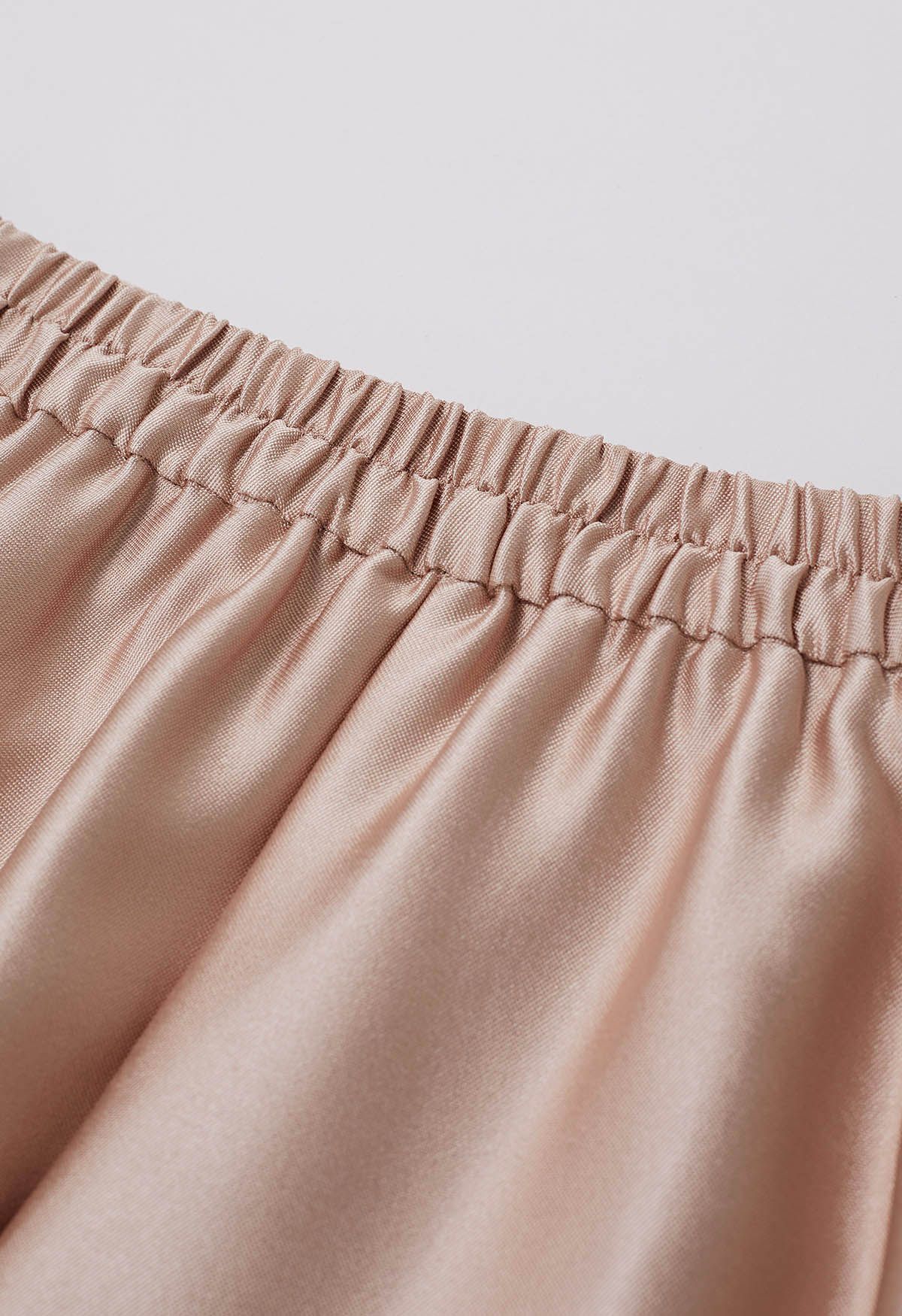 Sleek Side Pockets Pleated A-Line Midi Skirt in Coral