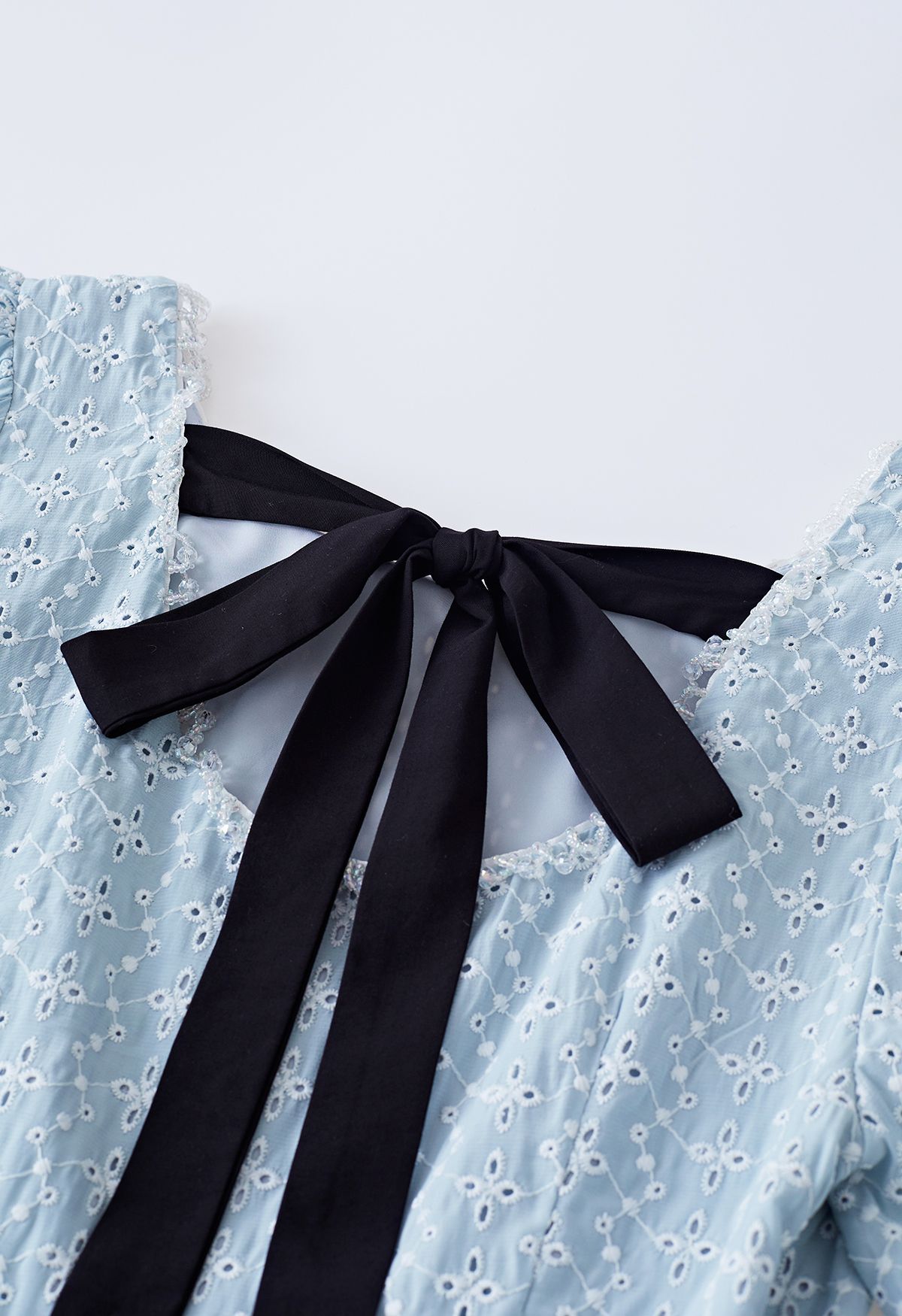 Floret Eyelet Bowknot Back Midi Dress in Blue